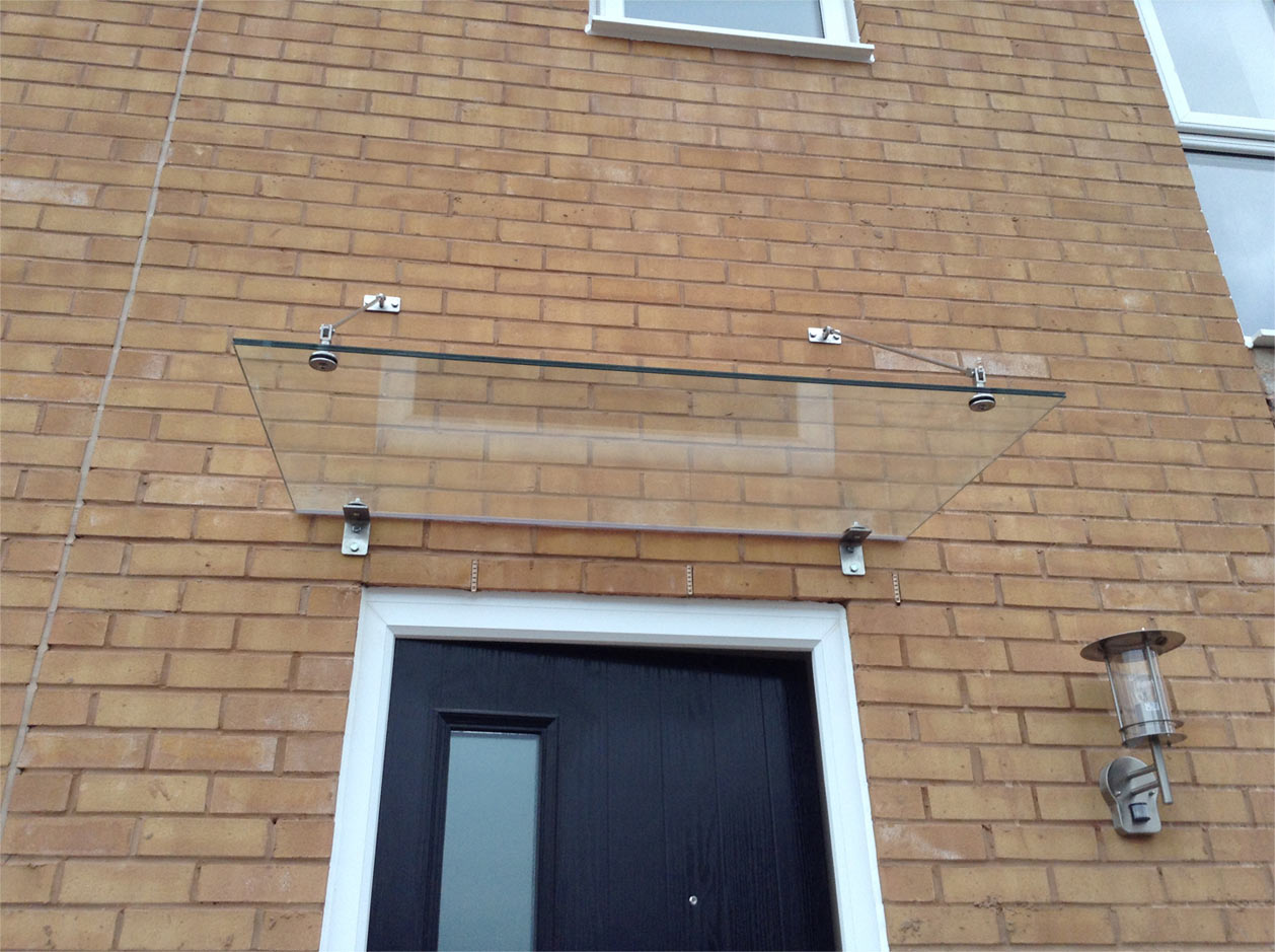 The Suspended Linear