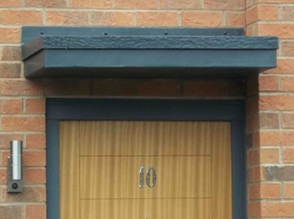 The Shallow Cherwell Overdoor Canopy